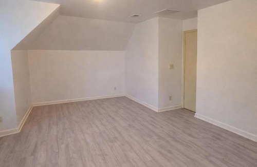 Pittsburgh Apartment | 1BR 1Bath Cozy Apartment near Penn Ave