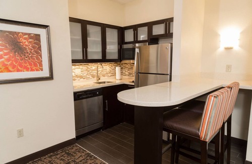 Indianapolis Apartment | 1BR King Suite w/Free Breakfast & Social Hour