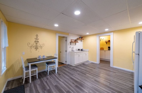 Winchester Apartment | 1st Floor The Inn at Highland Lake