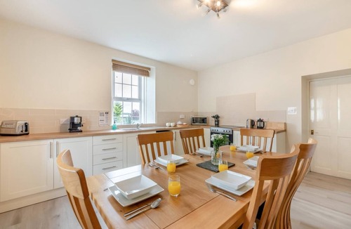 Berwick-upon-Tweed Cottage | 2 Bed in Berwick-upon-Tweed (oc-l32027)
