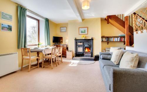 Berwick-upon-Tweed House | 2 Bed in Berwick-upon-Tweed oc-nb678