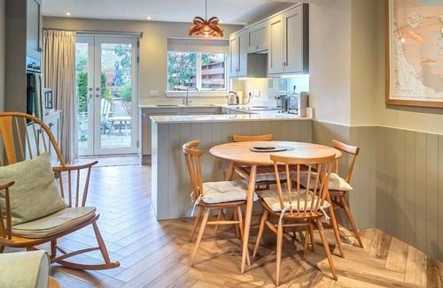 Berwick-upon-Tweed Cottage | 2 Bed in Holy Island (oc-t26101)