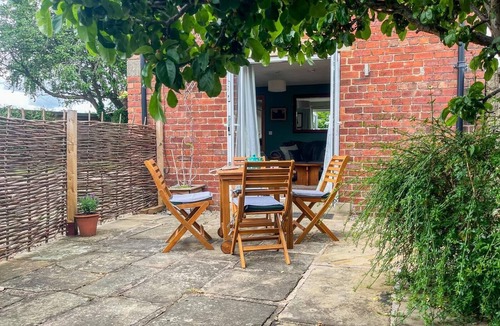 Leathley Cottage | 2 Bed in Leathley (oc-t34776)