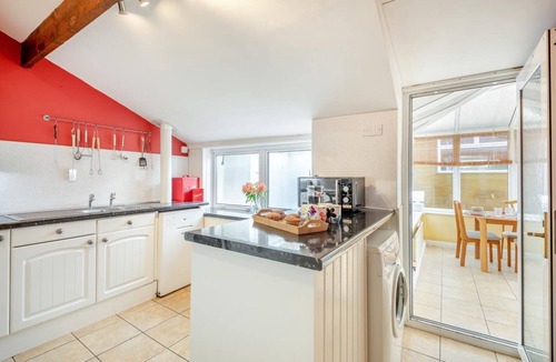 Lowick Cottage | 2 Bed in Lowick (oc-414296)