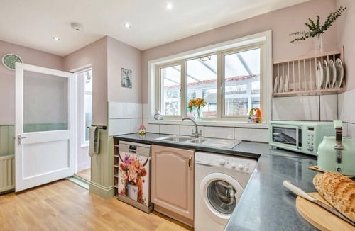 Lowick Cottage | 2 Bed in Lowick (oc-c34008)