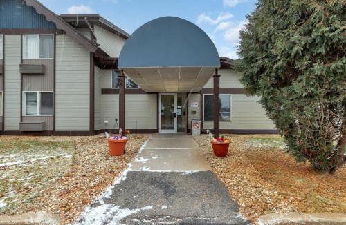Nisswa Hotel | 2 bedroom 5 minutes from Grand View