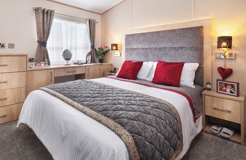 Cresswell House | 2 bedroom accommodation in Cresswell beach