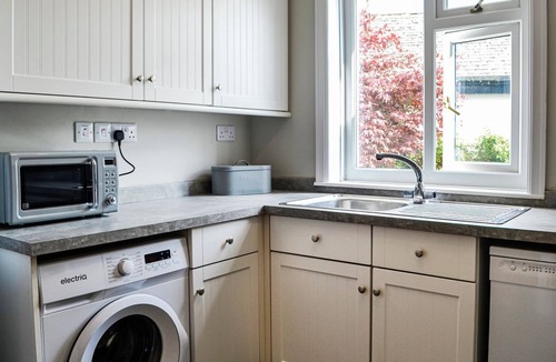 Kirkcudbright Cottage | 2 bedroom accommodation in Borgue, near Kirkcudbright