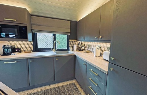 Scawton Ski Chalet | 2 bedroom accommodation in Easingwold