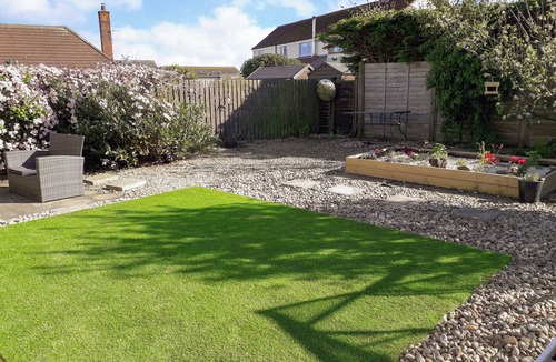 Seahouses Cottage | 2 bedroom accommodation in Seahouses, near Alnwick
