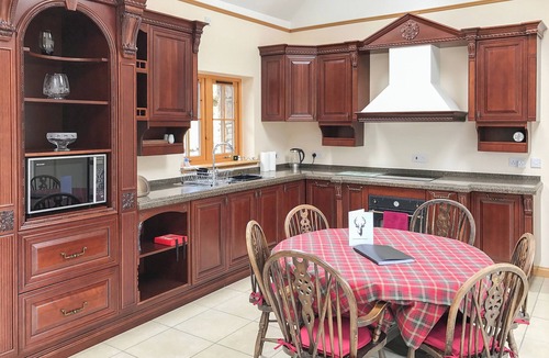 Tomatin Cottage | 2 bedroom accommodation in Tomatin, near Inverness