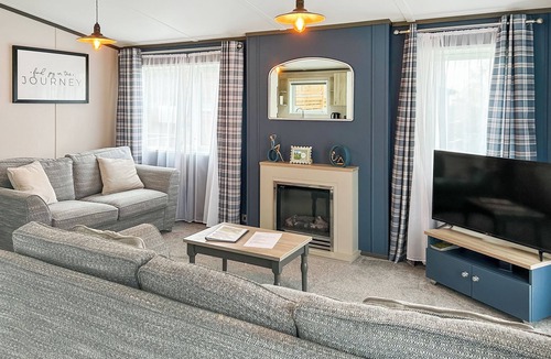 Tunstall Ski Chalet | 2 bedroom accommodation in Tunstall, Richmond