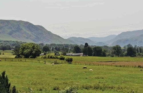 Pooley Bridge Cabin | 2 bedroom accommodation in Pooley Bridge, Ullswater