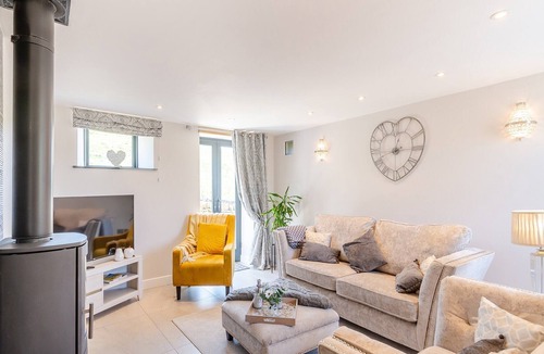 Appersett Cabin | 2 bedroom accommodation in Oughtershaw, near Buckden
