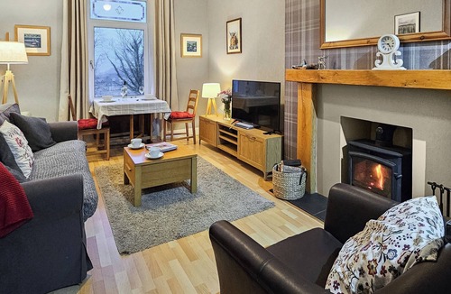 Kilmun Cottage | 2 bedroom accommodation in Kilmun, near Dunoon
