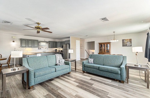 Ludington Condo | 2-bedroom Apartment-2 Balconies-Personal Patio-Porch-Lake Michigan View-Sleeps 8