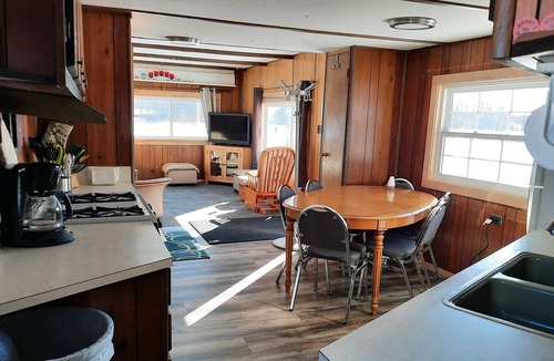 Williams House | 2 bedroom cabin with a dock on Zippel bay on Lake of the woods in northern MN.
