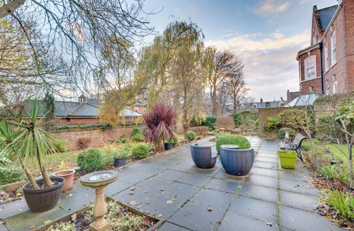 Westoe Cottage | 2 bedroom accommodation in Newcastle Upon Tyne
