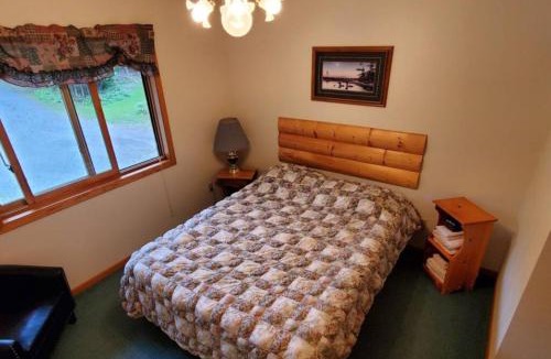 Ray Villa | 2 Bedroom Loon Villa In Voyageurs National Park
