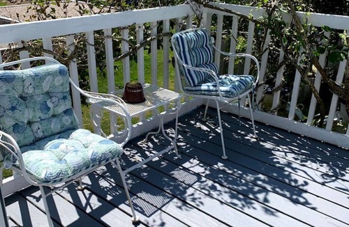 Matunuck Villa | 2 BR Matunuck Beach House, 1 Block from Ocean