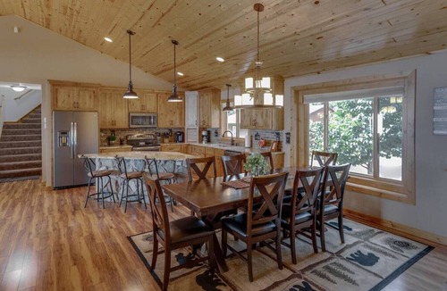 Garrison House | 2 Docks 2 Shores- Ramp, Water Toys, Game Room!