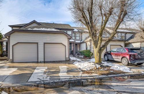 Castleton House | 2 Mi to Castleton Square Mall! Quaint Condo