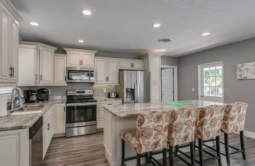 Palm Gardens House | 2 Pool Homes-10BD/6BA-Sleeps 30 Game Rm 20mi USSSA