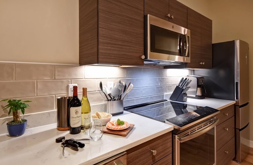 Old Port Apartment | 2-room downtown home