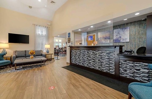 Plymouth Hotel | 2-Star Hotel ∙ Best Western Plus Cold Spring
