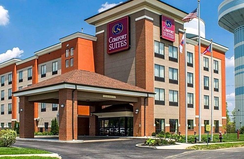 Summit Station Hotel | 2-Star Hotel ∙ Comfort Suites East Broad at 270