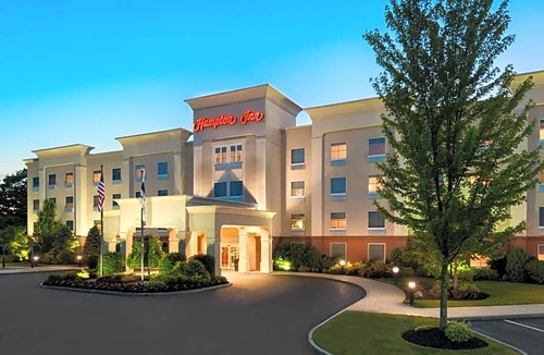 Billerica Hotel | 2-Star Hotel ∙ Hampton Inn Boston Bedford Burlington