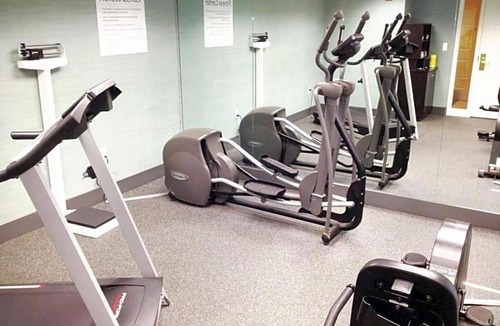 Biddeford Hotel | 2-Star Hotel ∙ Holiday Inn Express Hotels Biddeford, an IHG Hotel