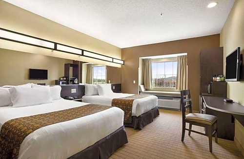 Cambridge Hotel | 2-Star Hotel ∙ Microtel Inn & Suites by Wyndham Cambridge