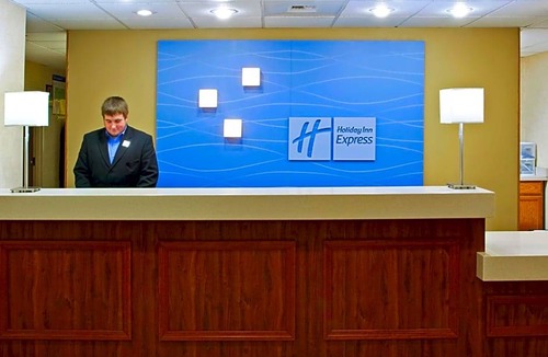 Huber Heights Hotel | 2-Star Hotel ∙ Holiday Inn Express Hotel & Suites Dayton-Huber Heights, an IHG Hotel