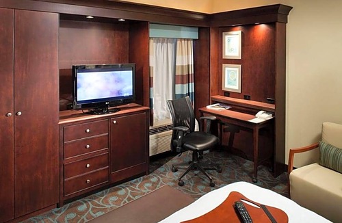 South Oakland Hotel | 2-Star Hotel ∙ Hampton Inn Pittsburgh University Medical Center
