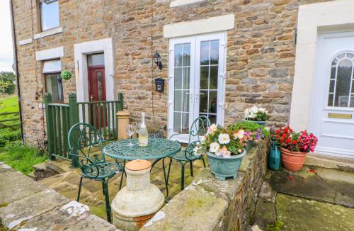 Eastgate House | 2 West Haswicks