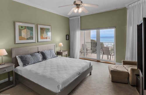 Seagrove Beach Apartment | 209 m² Apartment ∙ 3 bedrooms ∙ 8 guests