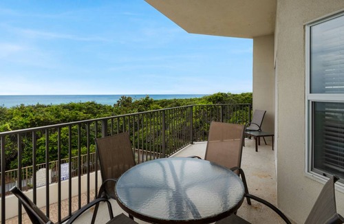 Seagrove Beach Apartment | 209 m² Apartment ∙ 3 bedrooms ∙ 8 guests