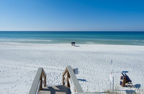 Seagrove Beach Apartment | 209 m² Apartment ∙ 3 bedrooms ∙ 8 guests