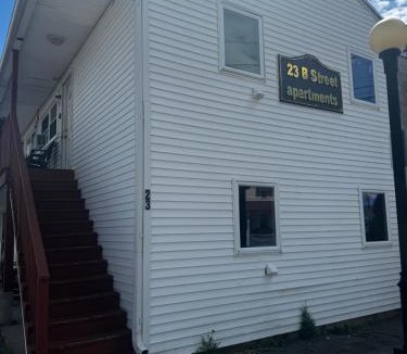 Hampton Apartment | 23 B ST APARTMENTS
