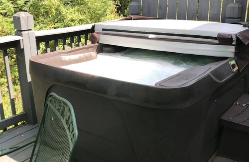 Taylorsville Cottage | 25-Lake & Bourbon Trail Getaway