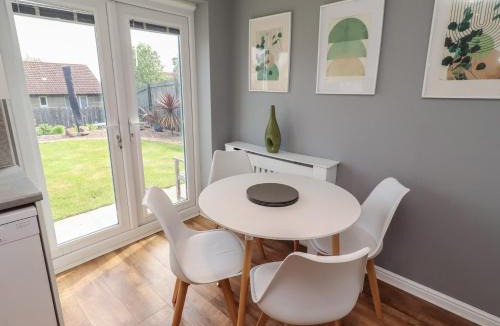 Milfield House | 26 Field Court
