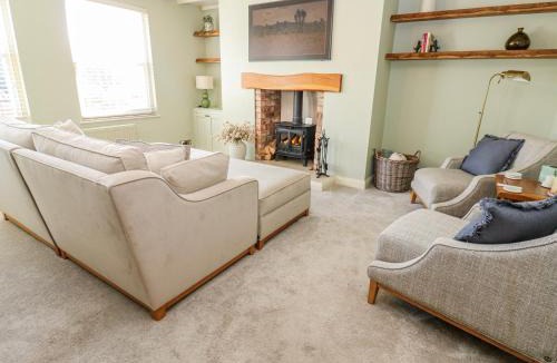 Newton Aycliffe House | 27 West Green
