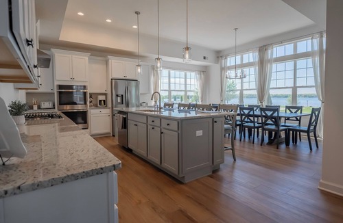 Delavan House | 2708 Harbor Court