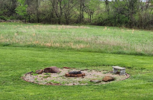 Johnson County House | 28 Acre Country Escape. Perfect MO State Fair or visiting WAFB!