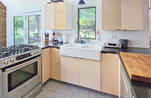 Truro House | 2BD House w/1BD Cottage & Separate Stand-Alone Office-A/C, Deck, Outdoor Shower, Bike to Corn Hill Beach