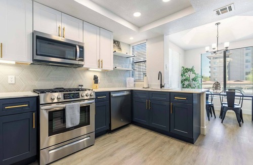 Desert Paradise Estates Apartment | 2BR CozySuites at Kierland Commons with pool #05