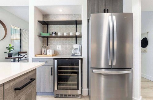 Desert Paradise Estates Apartment | 2BR CozySuites at Kierland Commons with pool #06