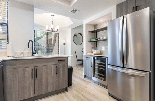 Desert Paradise Estates Apartment | 2BR CozySuites at Kierland Commons with pool #06