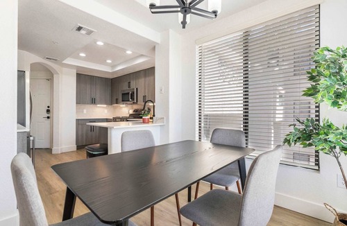 Desert Paradise Estates Apartment | 2BR CozySuites at Kierland Commons with pool #10